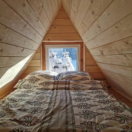 Drewniany Szafran Дом отдыха *